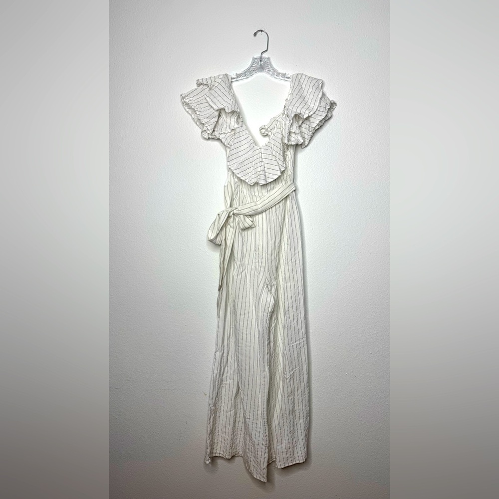 A Calin by Flying Tomato White Black Pinstripe Jumpsuit Womens Size L Ruffles